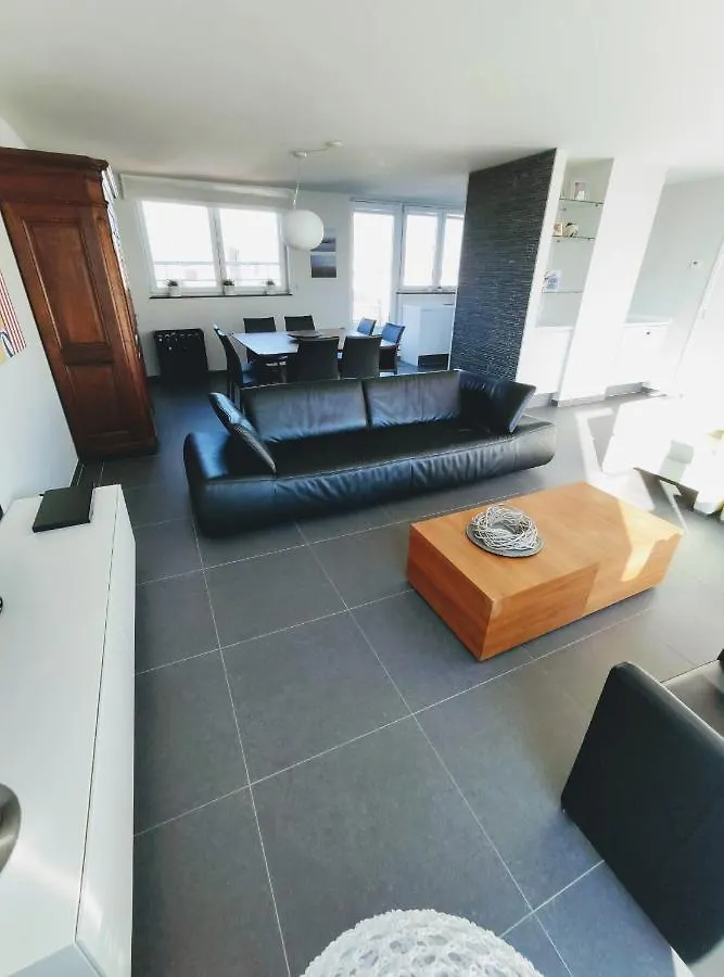 公寓 Penthouse Met Groot Terras Oostende