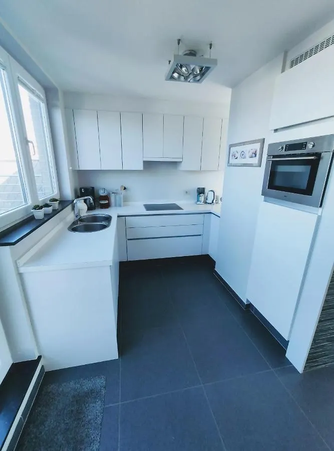 Penthouse Met Groot Terras Oostende 公寓 奥斯滕德